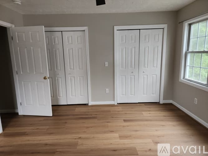 Springfield Apartment: 151 Cardinal Street