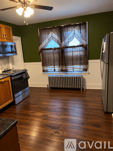 Hartford Apartment: 74 Arnold St