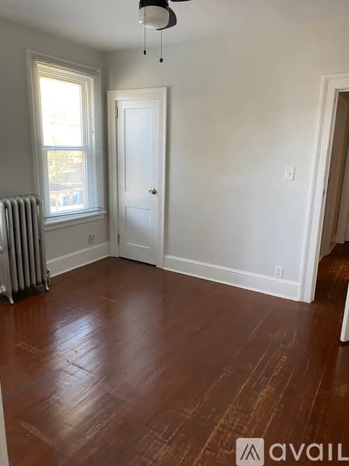 Hartford Apartment: 74 Arnold St