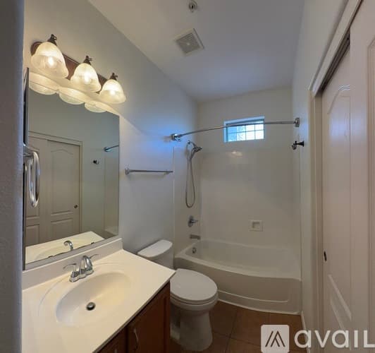 Gilbert Townhome: 240 W Juniper Ave
