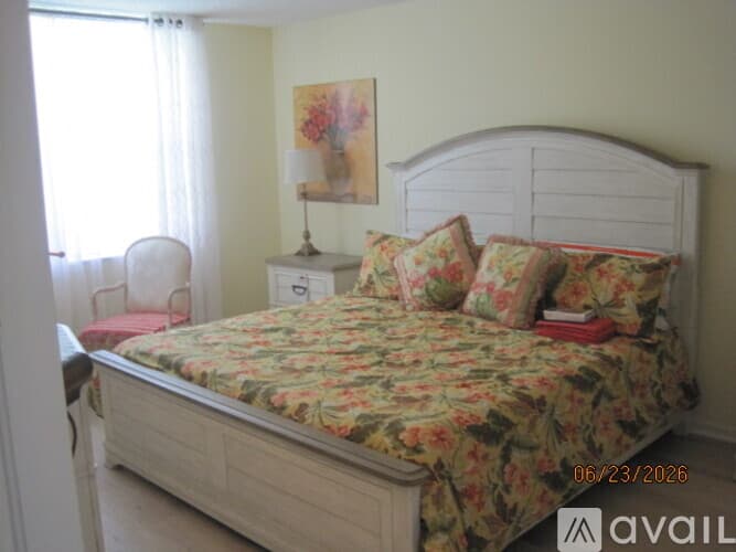 Boynton Beach Condo: 2006 South Federal Highway