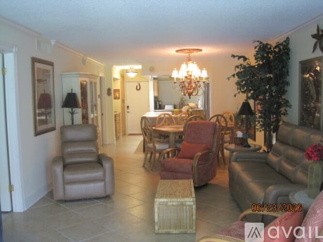 Boynton Beach Condo: 2006 South Federal Highway