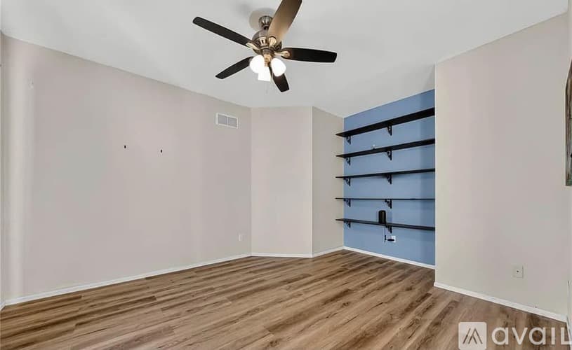 O'Fallon House: 934 Annabrook Park Drive