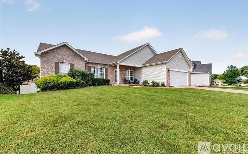 O'Fallon House: 934 Annabrook Park Drive