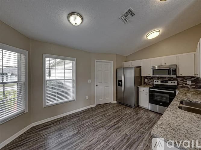 Lakeland House: 6682 Bordeaux Boulevard
