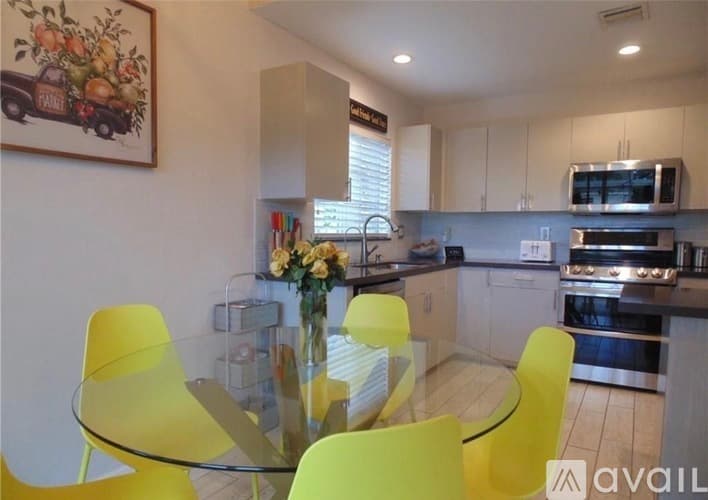 Parkland Townhome: 7300 Northwest 61st Terrace