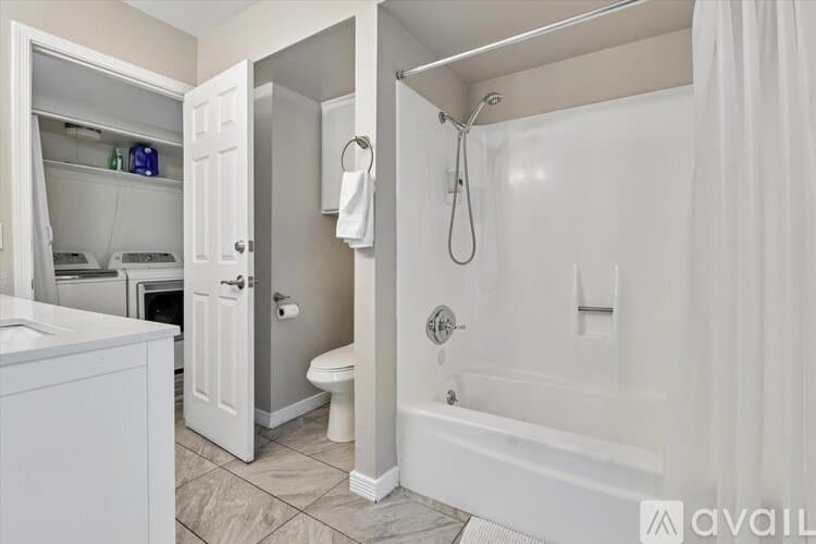 Phoenix House: 3017 West Sahuaro Drive