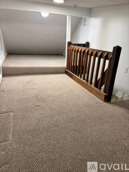 Portland Apartment: 10 Riverside Street