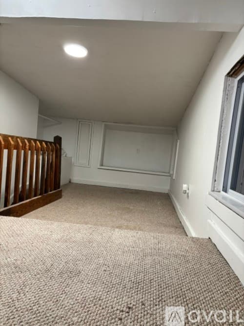 Portland Apartment: 10 Riverside Street