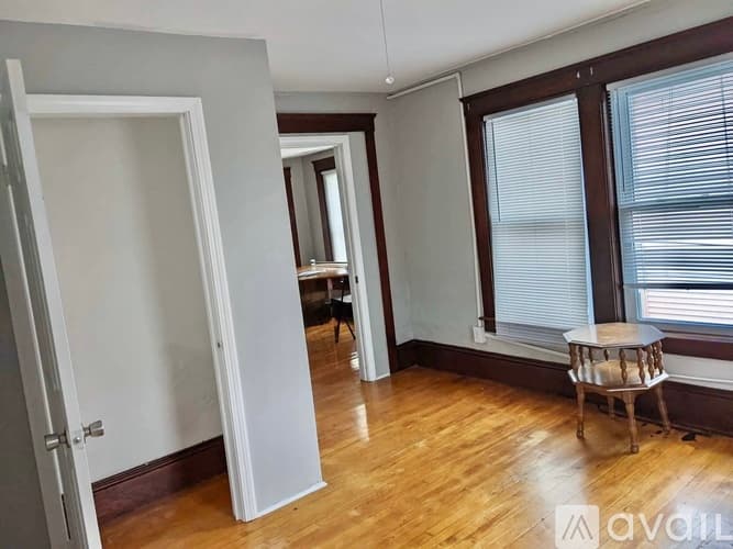 Worcester Apartment: 31 Vernon St