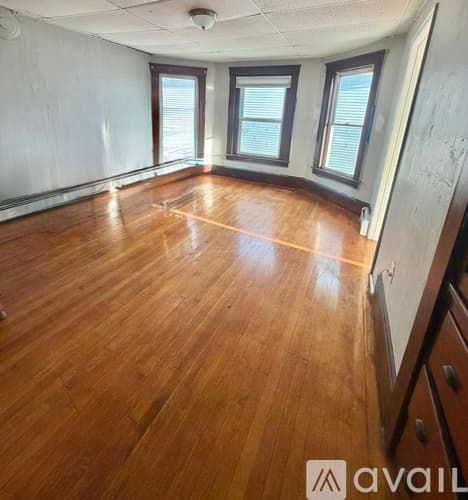 Worcester Apartment: 31 Vernon St