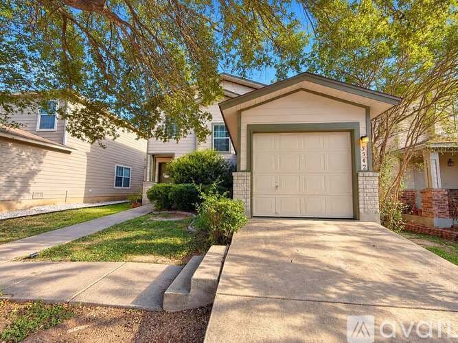 San Antonio House: 5542 Spring Day