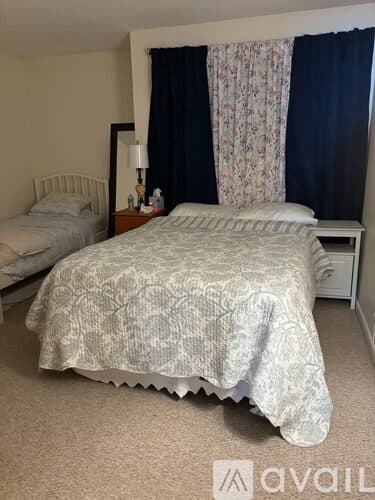 Burlington Apartment: 26 Beacon Street