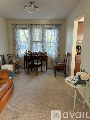 Burlington Apartment: 26 Beacon Street