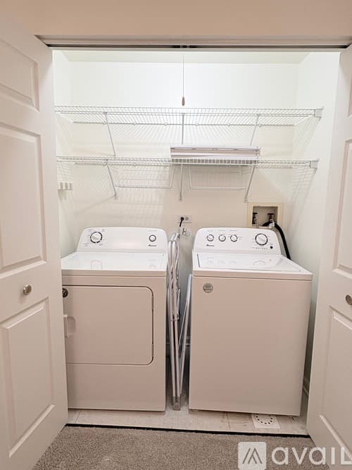 Chicago Condo: 4934 South Cornell Avenue