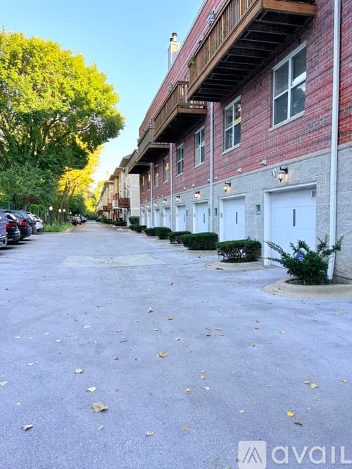 Chicago Condo: 4934 South Cornell Avenue
