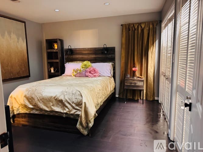 Atlanta Condo: 4204 Pine Heights Drive Northeast