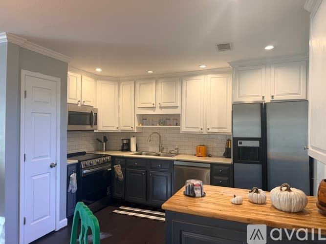 Atlanta Condo: 4204 Pine Heights Drive Northeast