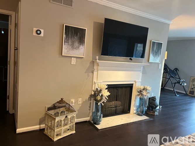 Atlanta Condo: 4204 Pine Heights Drive Northeast