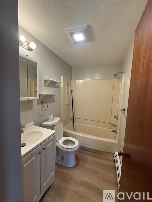 East Providence Apartment: 396 398 Juniper St