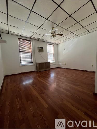 Jersey City House: 214 North Street