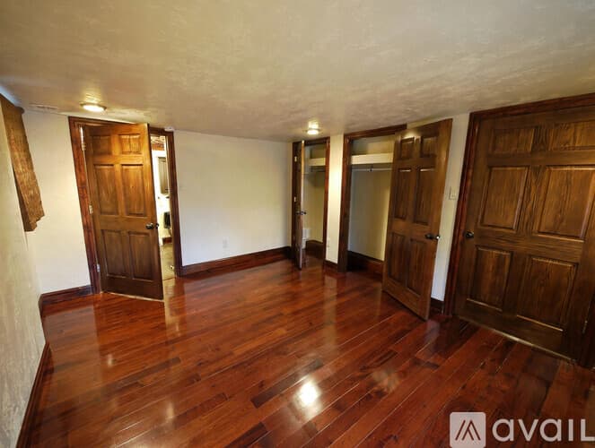 Pittsburgh Apartment: 231 West Steuben Street