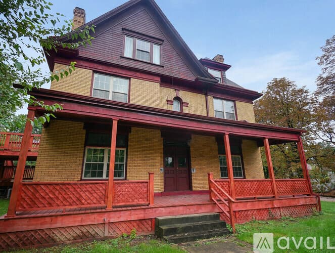 Pittsburgh Apartment: 231 West Steuben Street