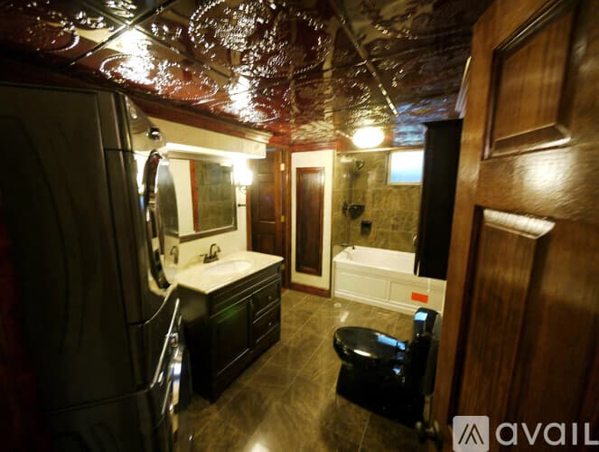 Pittsburgh Apartment: 231 West Steuben Street