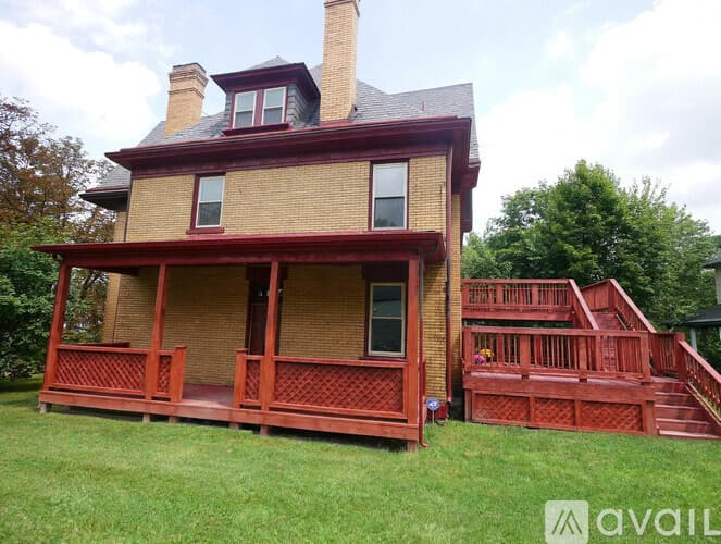 Pittsburgh Apartment: 231 West Steuben Street
