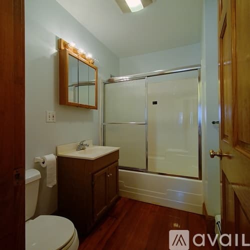 Boston House: 376 Grove Street
