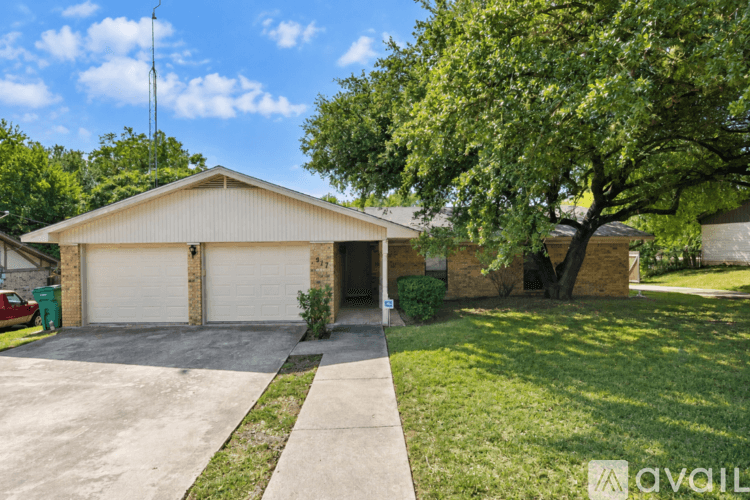 Belton House: 517 E 27th Ave