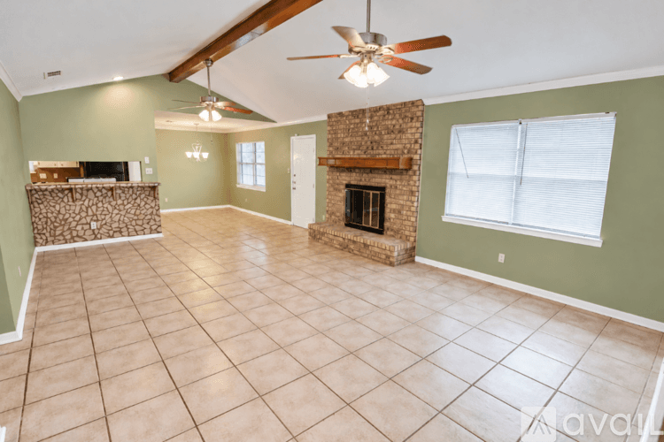 Belton House: 517 E 27th Ave
