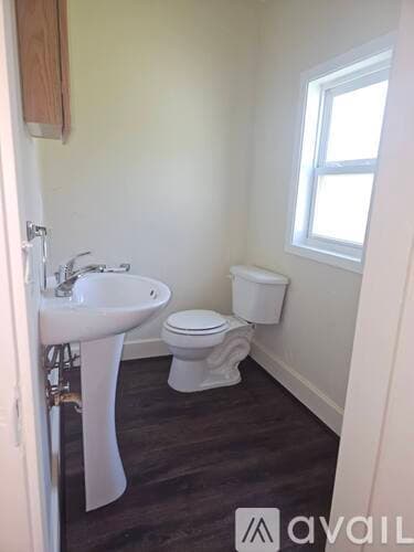 Azle House: 12075 Farm To Market Rd 730 N