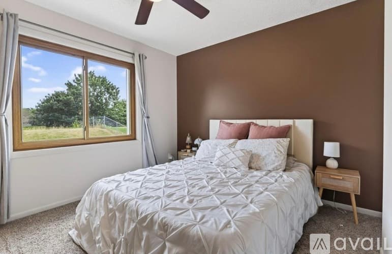 Minneapolis House: 9466 Irving Avenue North