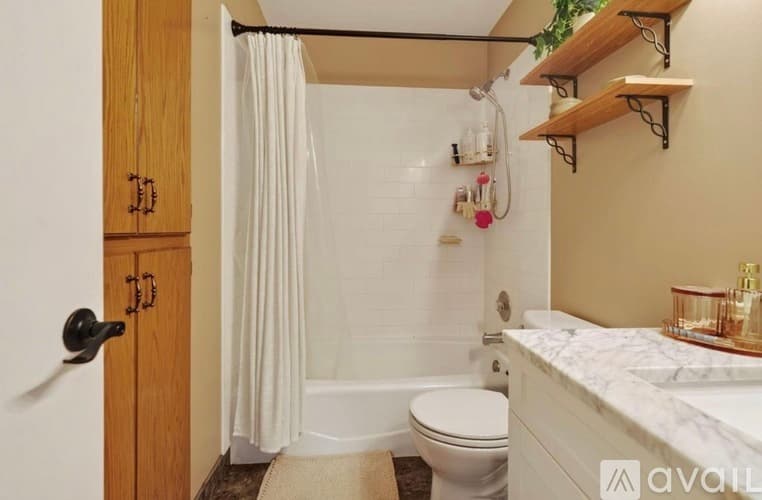 Minneapolis House: 9466 Irving Avenue North