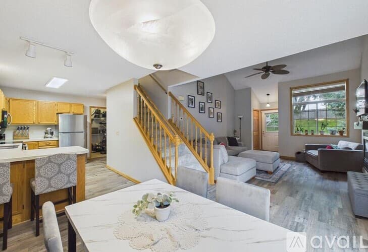 Plymouth Townhome: 5965 Wedgewood Ln N
