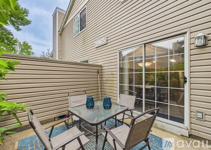 Plymouth Townhome: 5965 Wedgewood Ln N