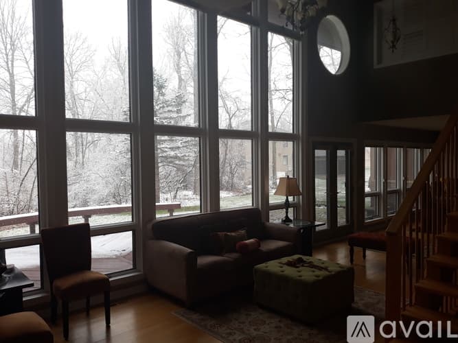 Farmington Hills House: 30990 Westwood Rd
