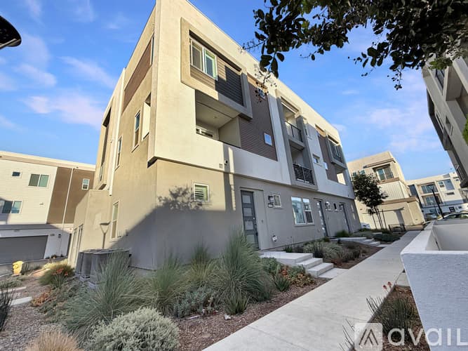 Los Angeles County House: 26844 Snowmass Lp