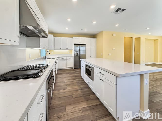 Los Angeles County House: 26844 Snowmass Lp