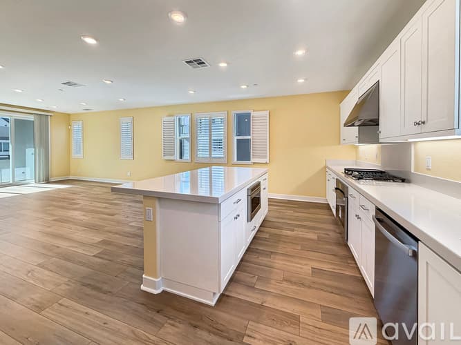 Los Angeles County House: 26844 Snowmass Lp