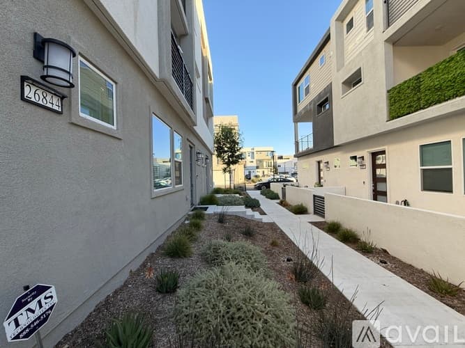 Los Angeles County House: 26844 Snowmass Lp