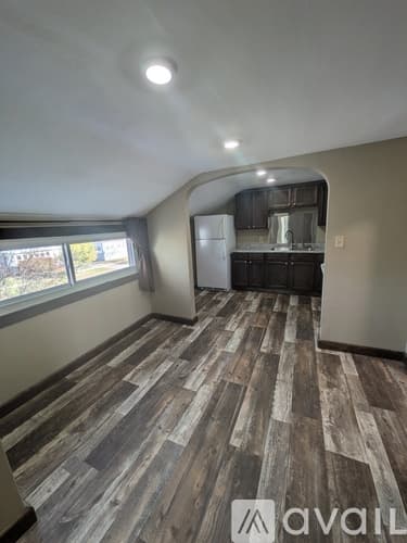Stevens Point Apartment: 2109 Dixon Street