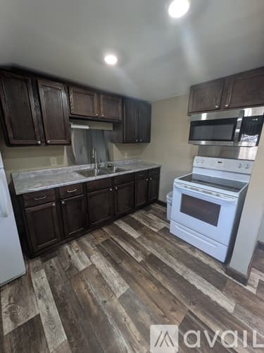 Stevens Point Apartment: 2109 Dixon Street