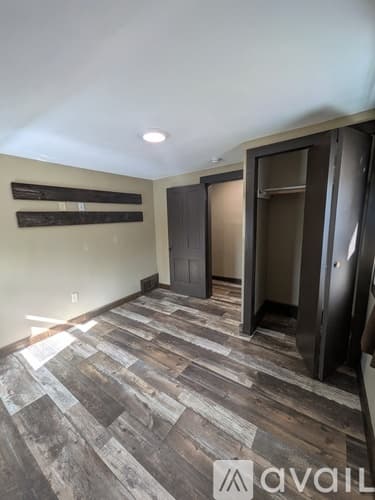 Stevens Point Apartment: 2109 Dixon Street