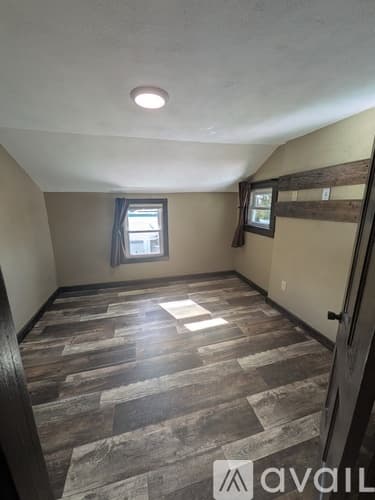 Stevens Point Apartment: 2109 Dixon Street