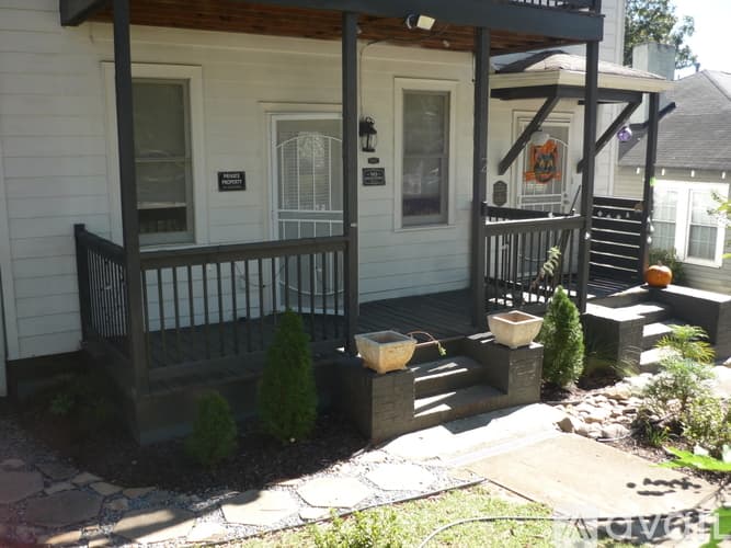 Atlanta Apartment: 238 Wilbur Ave SE
