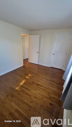 Syracuse House: 513 Lynch Ave