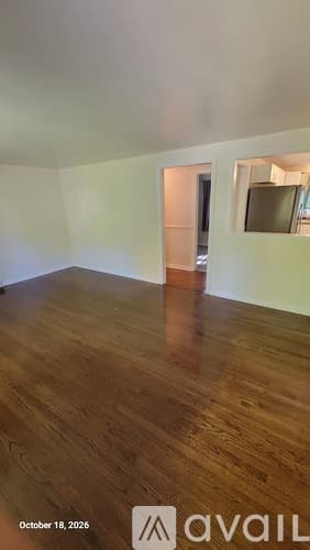 Syracuse House: 513 Lynch Ave
