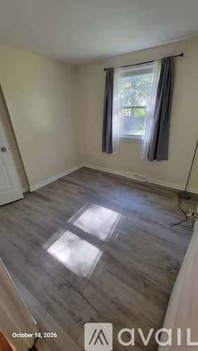 Syracuse House: 513 Lynch Ave